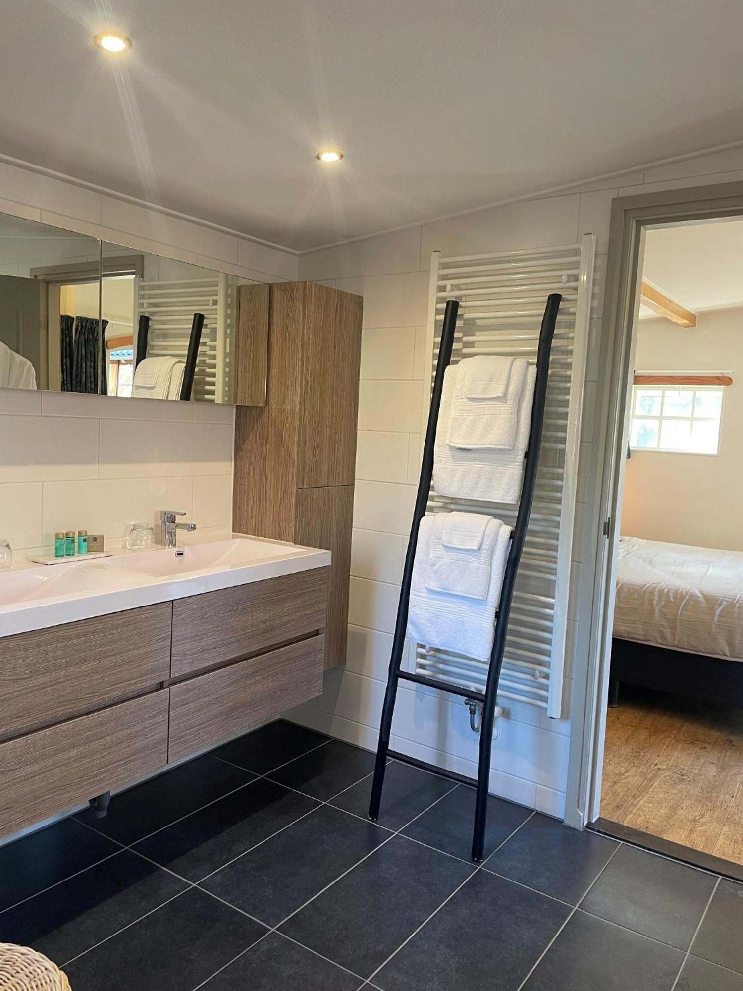 Tweepersoonskamer met Eigen Badkamer
